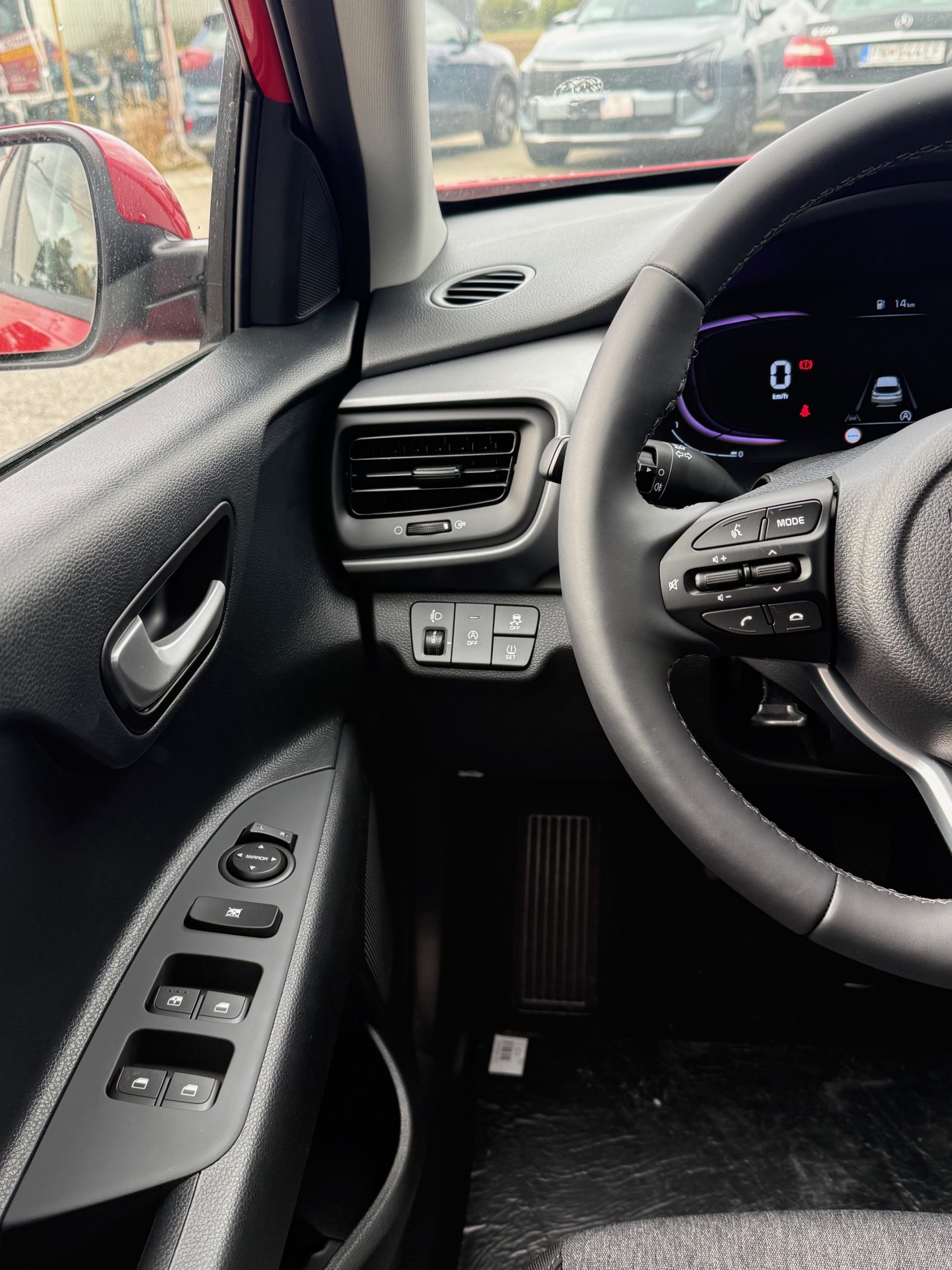 Kia Stonic 1.2 DPi Silver + Silver Pack 8