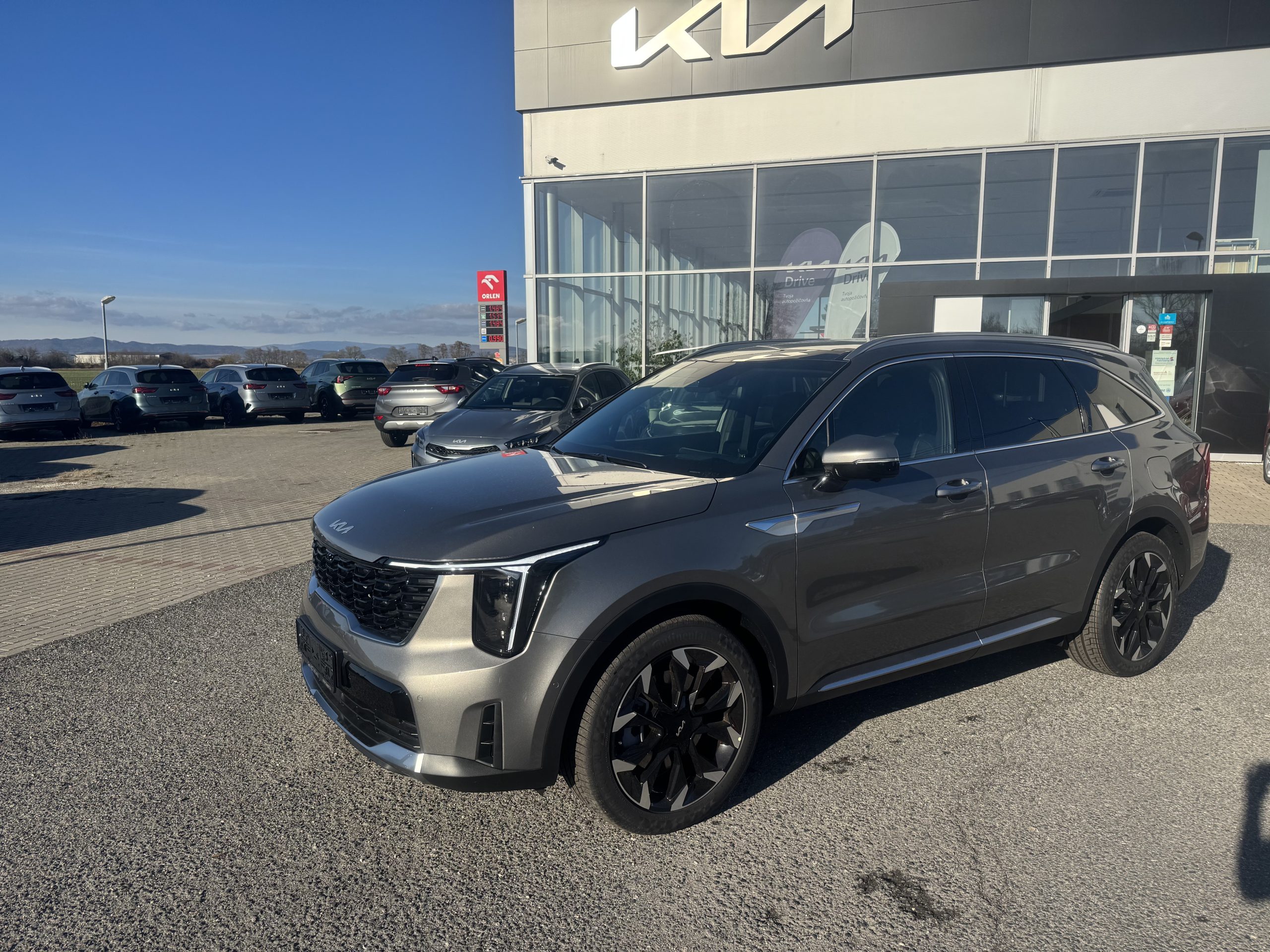 Sorento 2.2 CRDi Platinum+Panor.str.okno+Digital pack 3