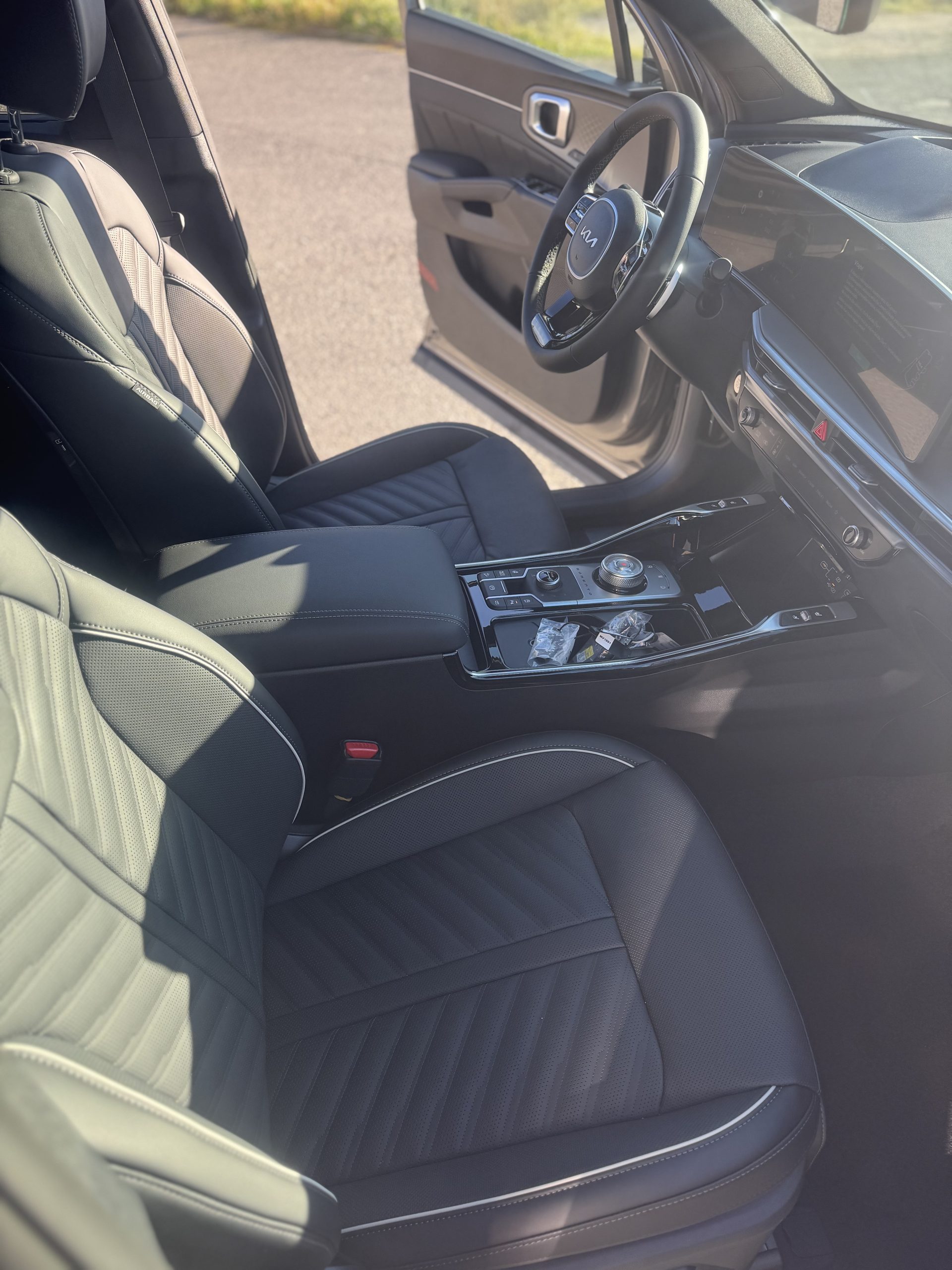 Sorento 2.2 CRDi Platinum+Panor.str.okno+Digital pack 8